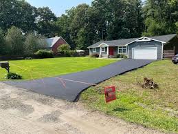 Best Asphalt Driveway Installation  in Livonia, MI